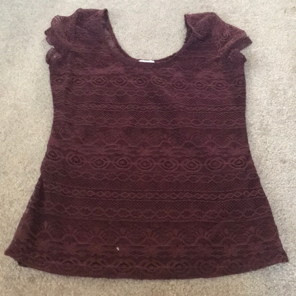 Maroon Short sleeve shirt